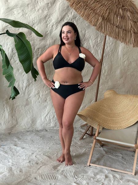 copy_Раздельный купальник PLUS SIZE чёрный с объёмными цветами XL&ndash;4XL SW4109-xl фото