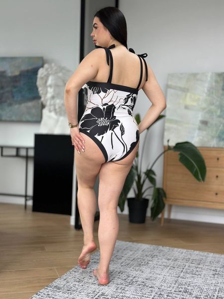 copy_Суцільний купальник PLUS SIZE чорно-білий з квітковим принтом XL&ndash;4XL SW3676xl фото