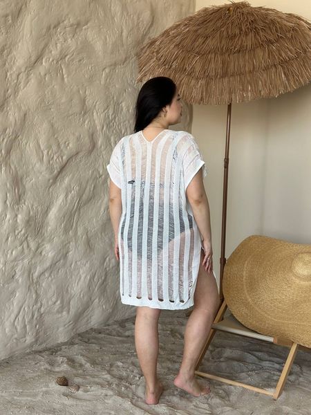 Белая пляжная накидка PLUS SIZE универсального размера 100&ndash;140 см SW4038/1 фото