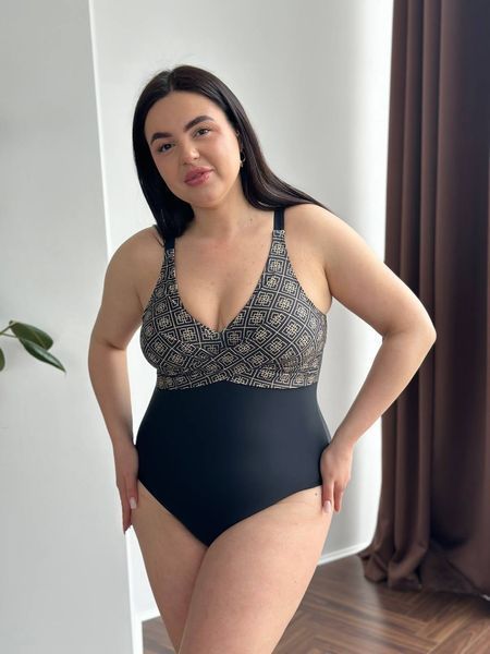 Суцільний купальник PLUS SIZE чорний з геометричним принтом XL&ndash;2XL SW3574 фото